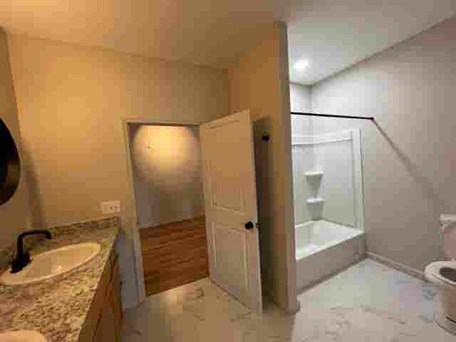 3 BR in Durham