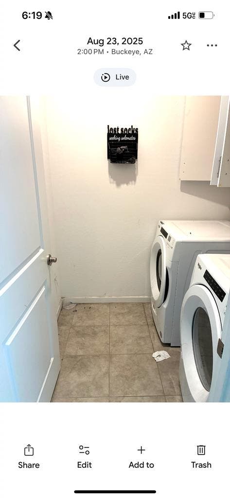 3 available rooms available