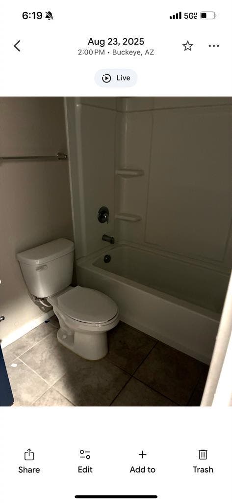 3 available rooms available