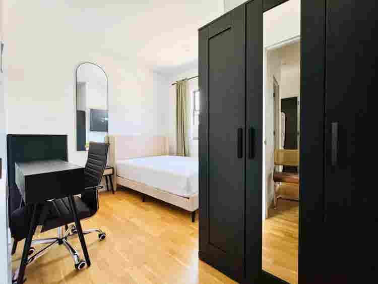 Dekalb Ave – # Bedroom)