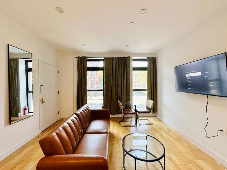 Dekalb Ave – # Bedroom)