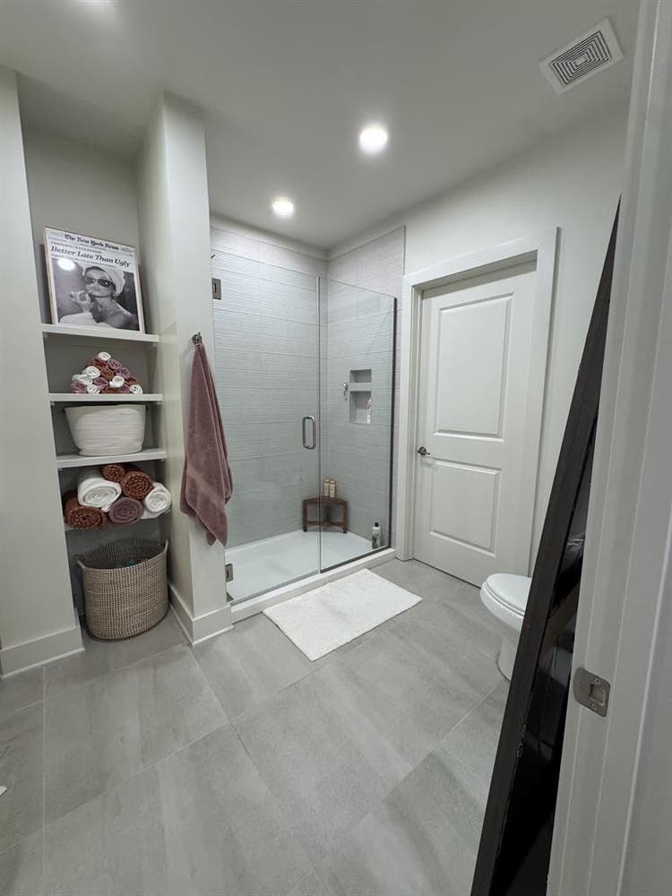 Germantown Apartment 1st Month Free