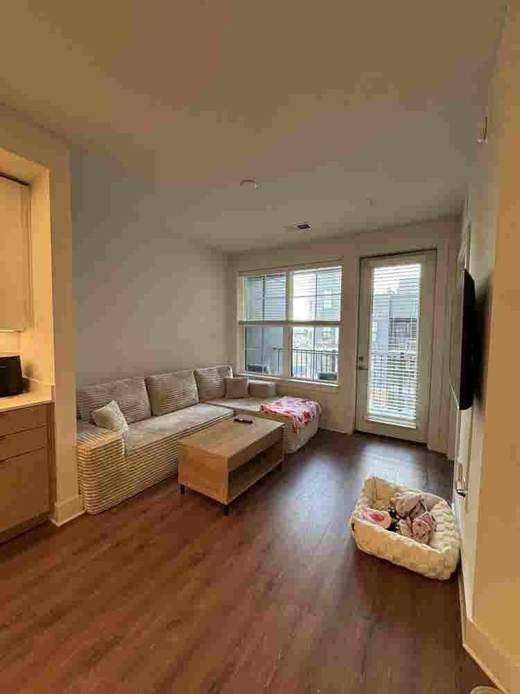 Germantown Apartment 1st Month Free