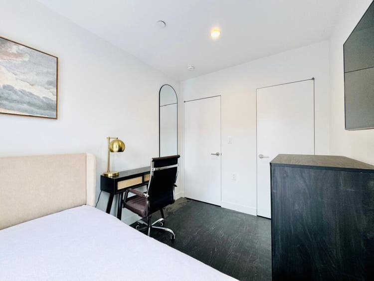 Vanderbilt Ave – #
