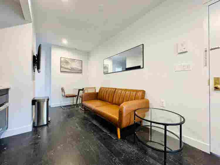 Vanderbilt Ave – #