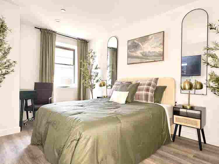 Vanderbilt Ave – #