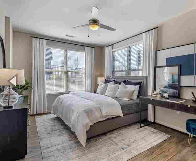 Luxury Apartment  bed -