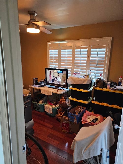 Room4rent by Nov 1st