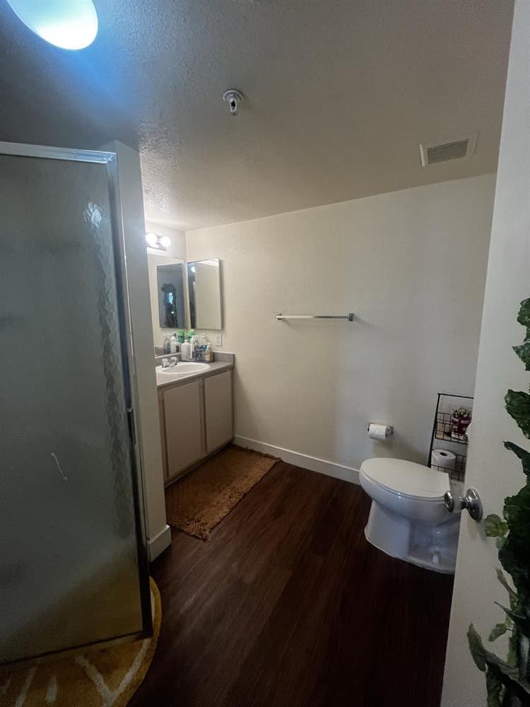 Master bed and bath available ASAP