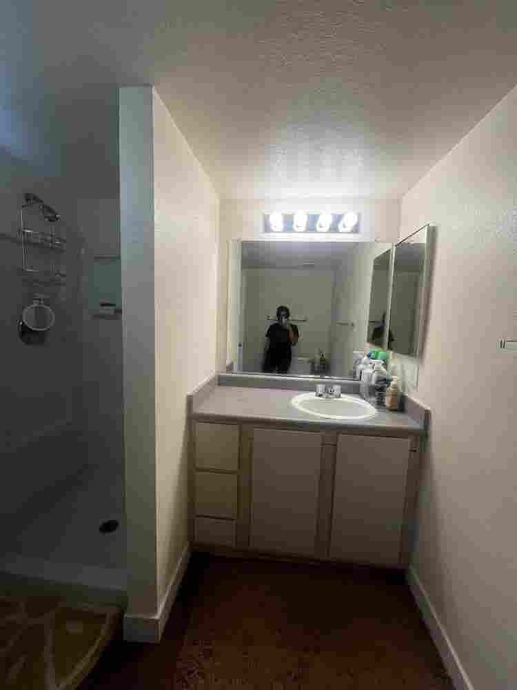 Master bed and bath available ASAP