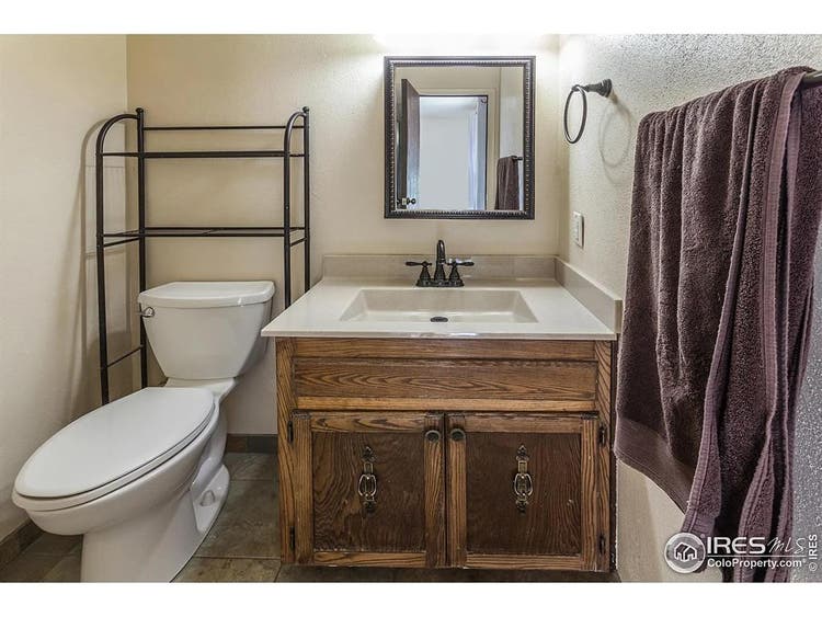 Greeley Room Available Now