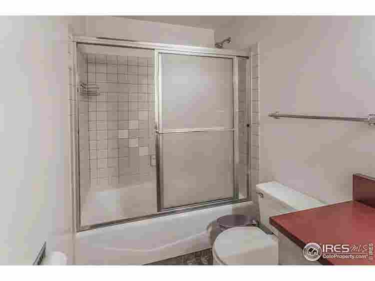 Greeley Room Available Now