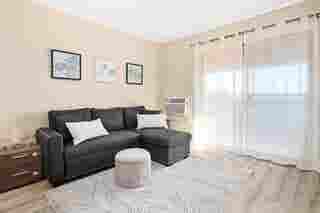 Studio Apartment for Winter Lease