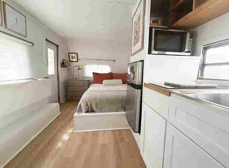 Cozy Private Camper Studio