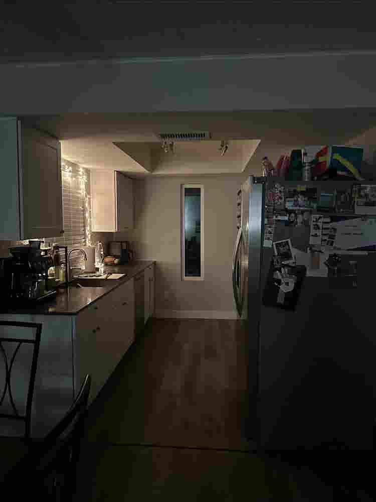 New Listing ROOM FOR RENT