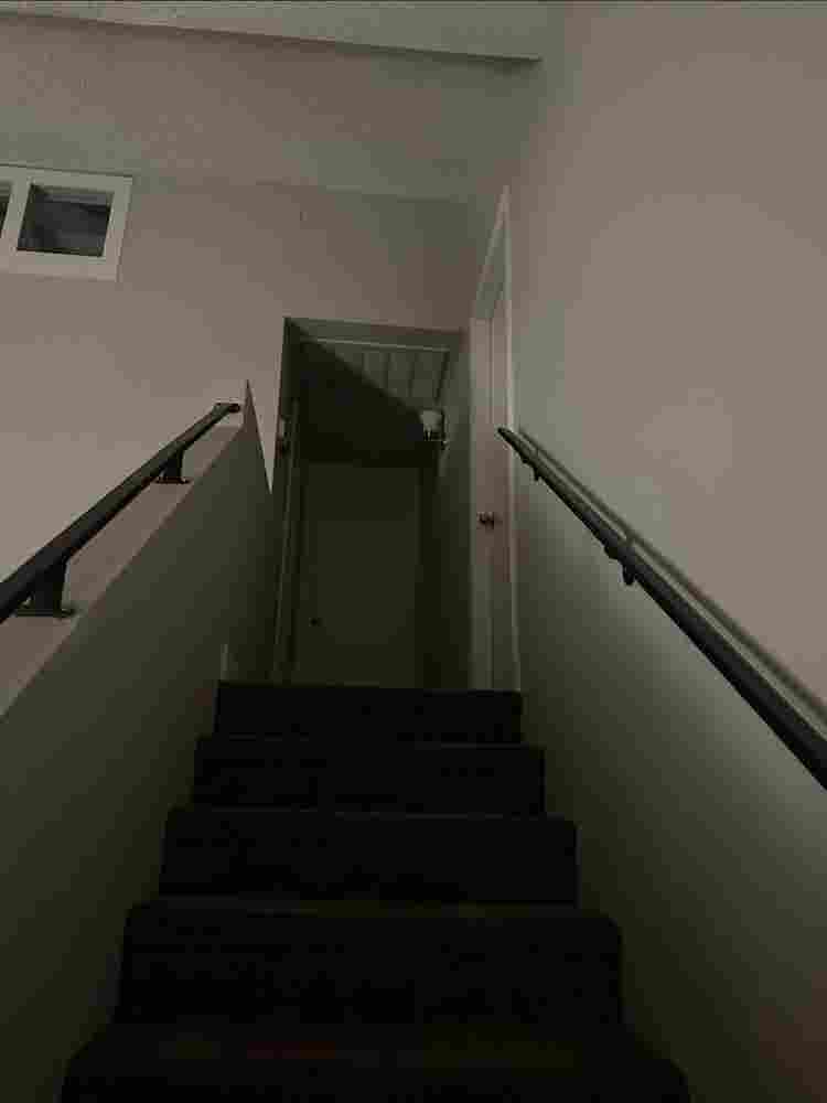 New Listing ROOM FOR RENT