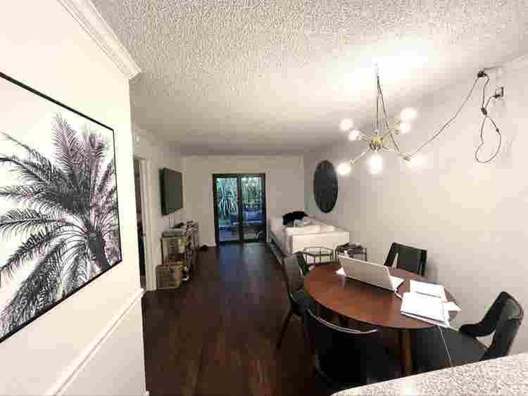Looking for a roommate