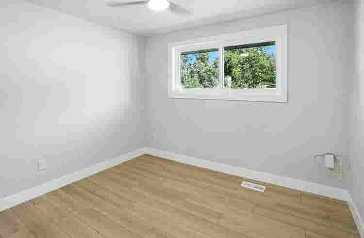 Multiple Rooms Open - Home in Sandy