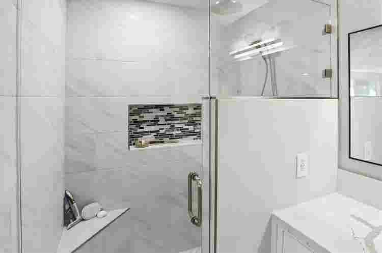 Multiple Rooms Open - Home in Sandy