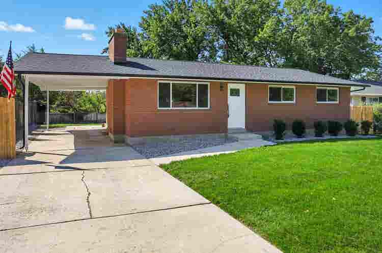 Multiple Rooms Open - Home in Sandy
