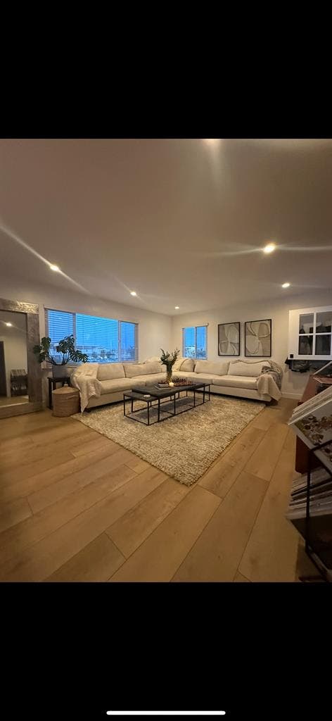 Room for Rent — steps from beach