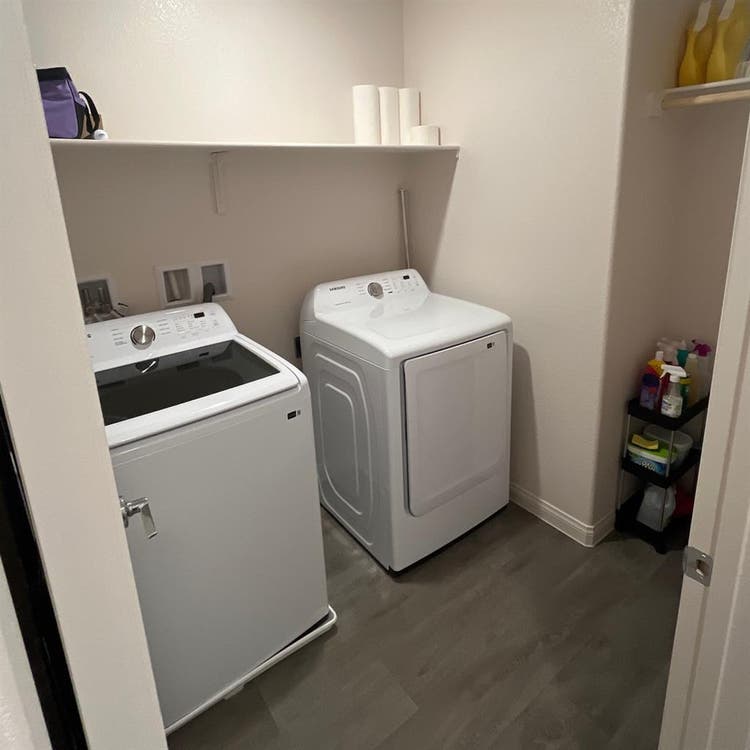 Private room for rent