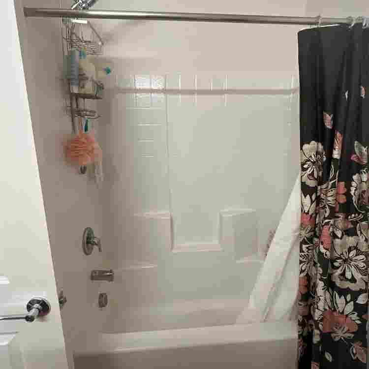 Private room for rent