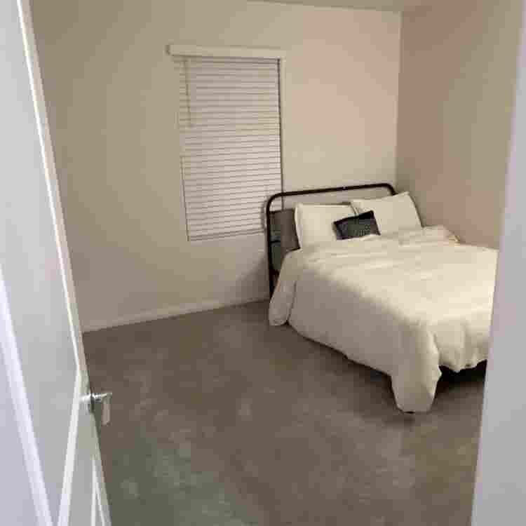 Private room for rent