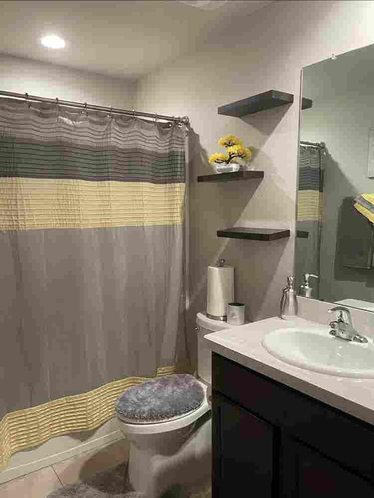 One bed room available
