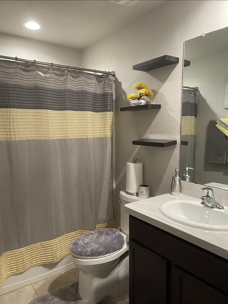 One bed room available