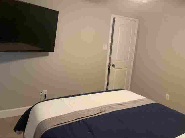 One bed room available