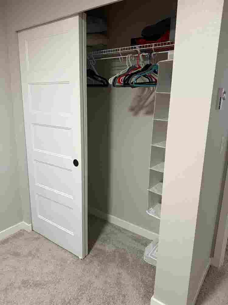 Renting a room and private bathroom