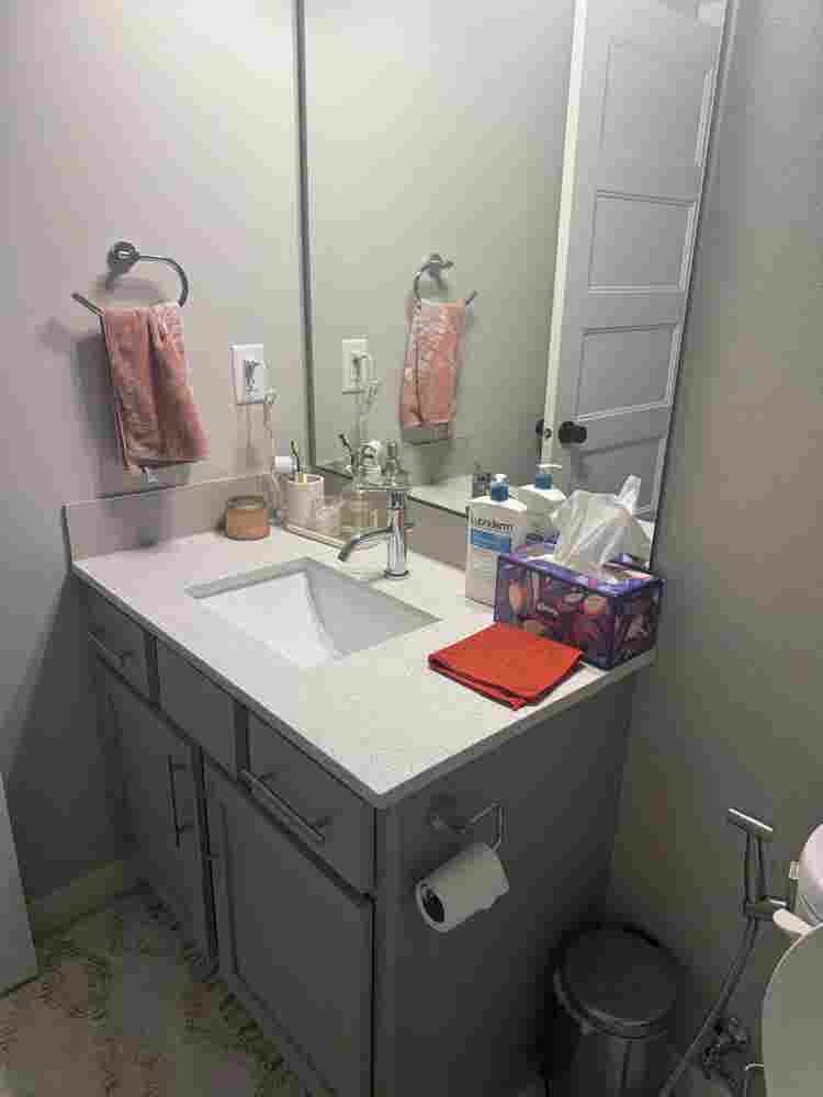 Renting a room and private bathroom