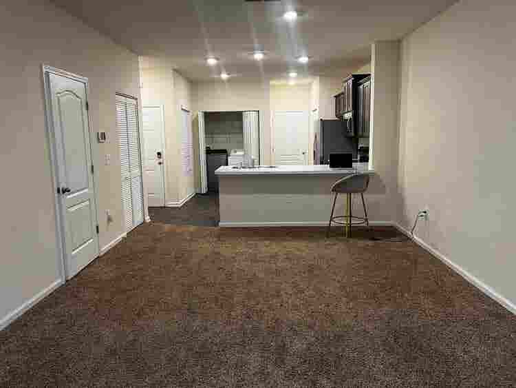 Baymeadows - Townhome for Rent