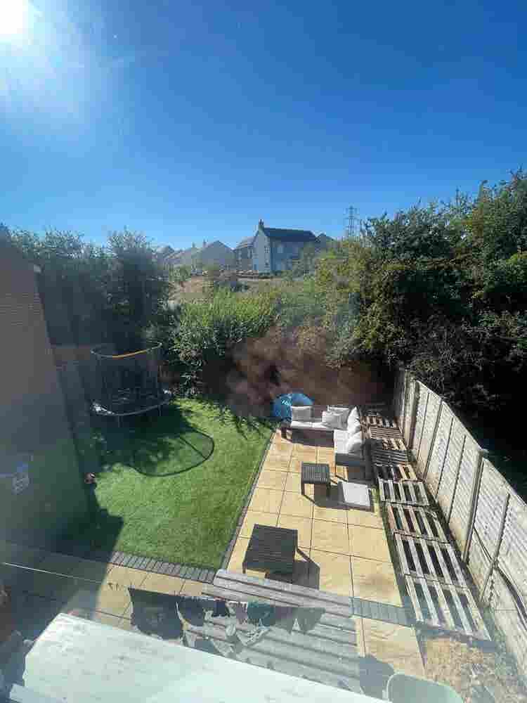 📢 Double Room for Rent – West Swin