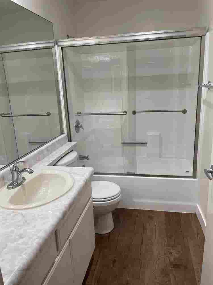 Beautiful apartment off sunset