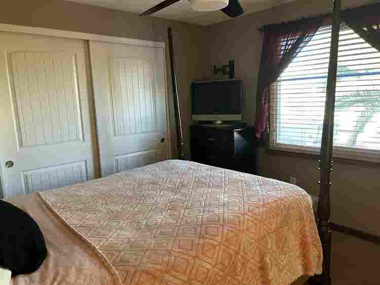 Private furnished room