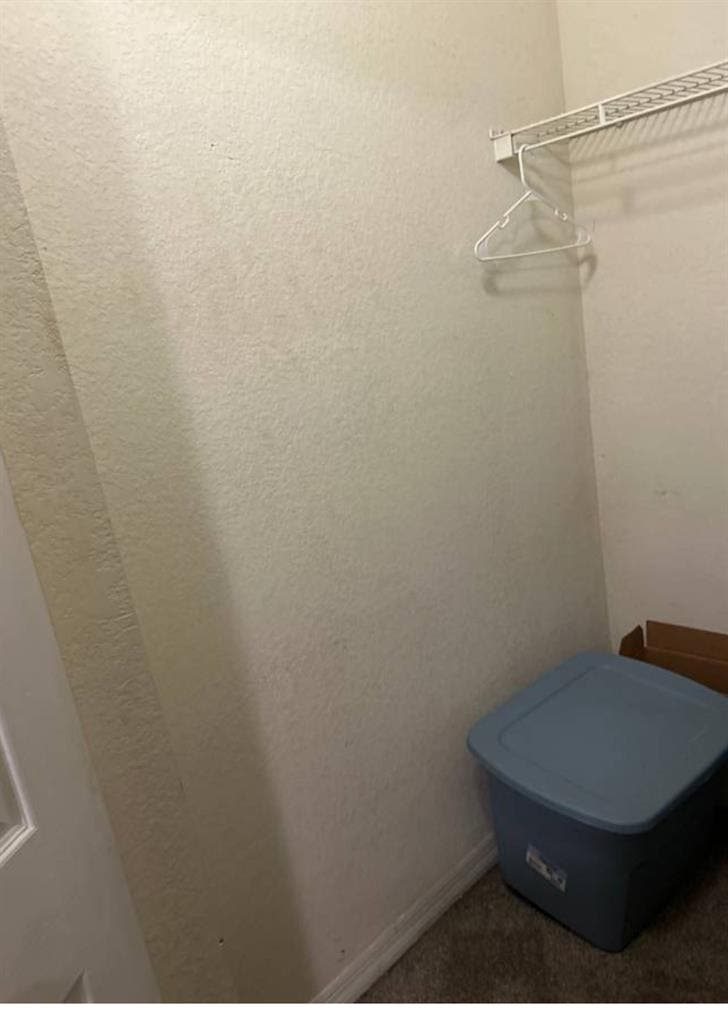 Shared apartment with amenities