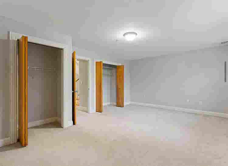 3 bedrooms available in South End