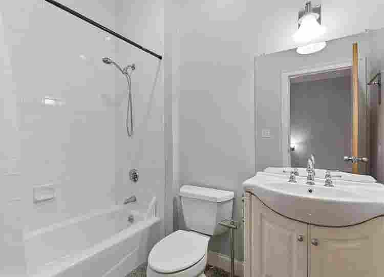3 bedrooms available in South End