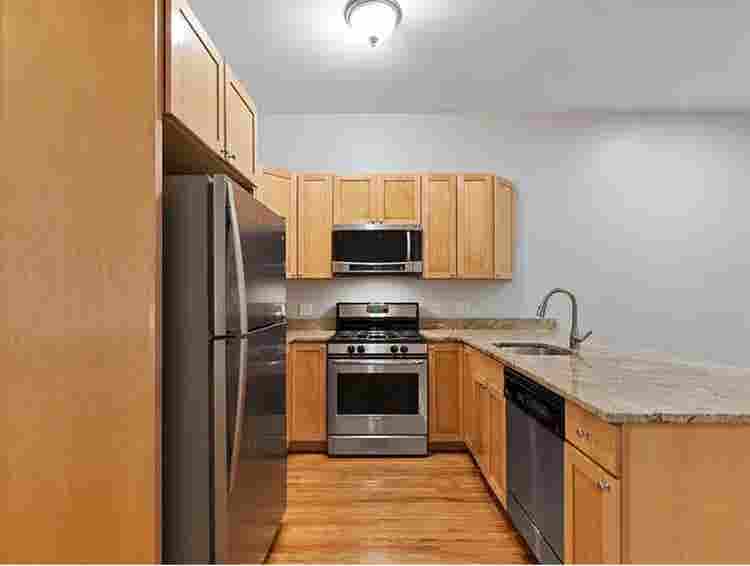 3 bedrooms available in South End