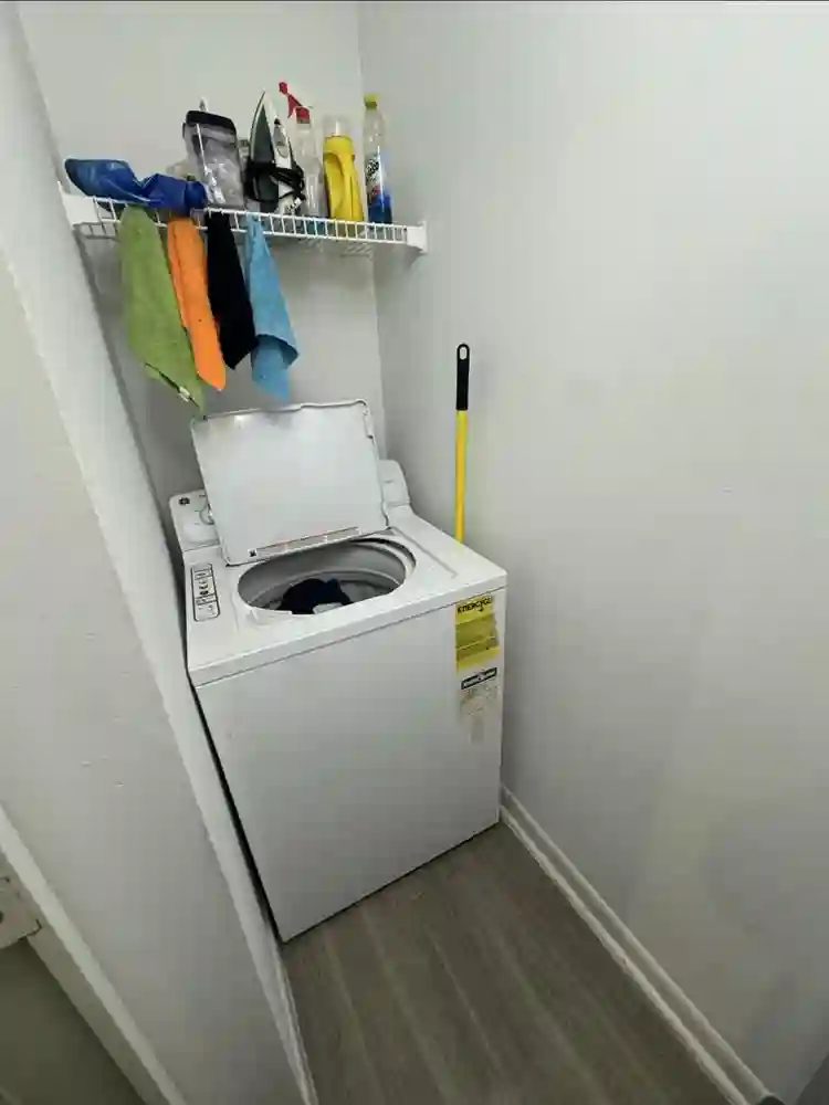 Habitación en Renta
Room f
or Rent