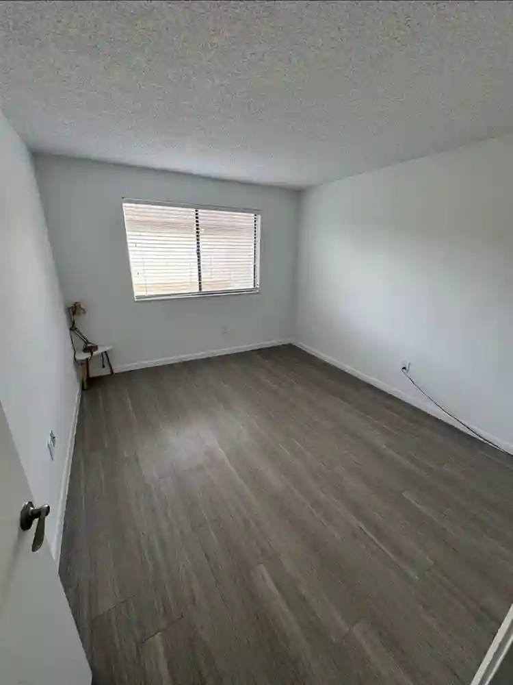 Habitación en Renta
Room f
or Rent