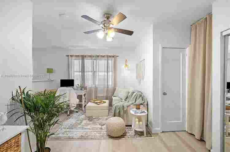 Bright South Beach One Bedroom