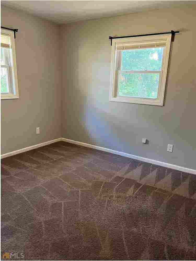 2 BR in East Point