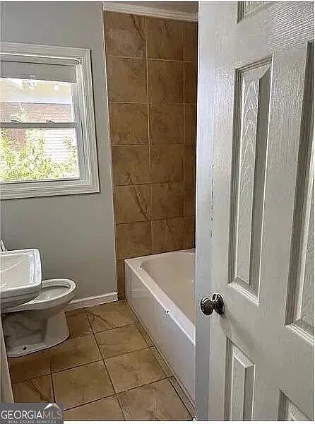 2 BR in East Point