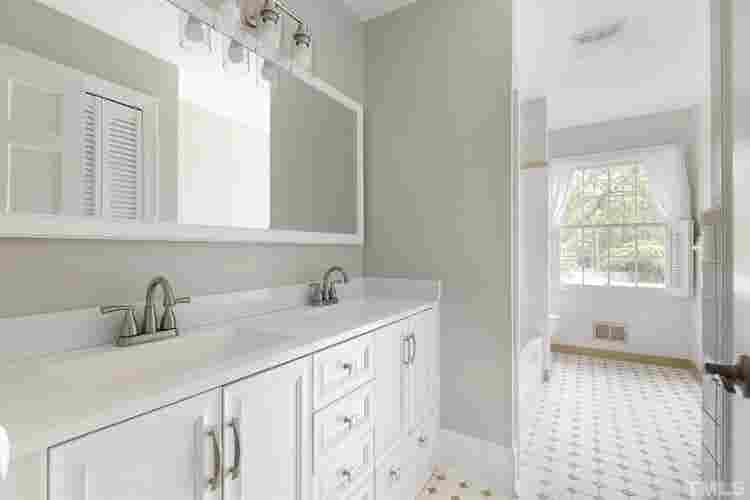 5 BR in Raleigh