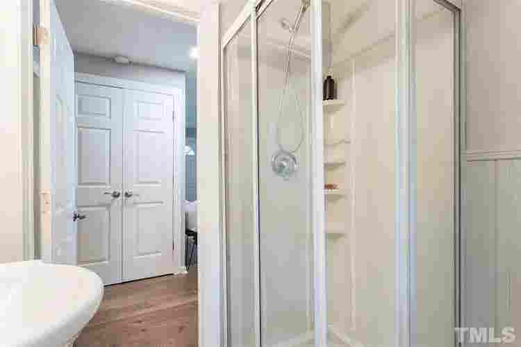 4 BR in Raleigh