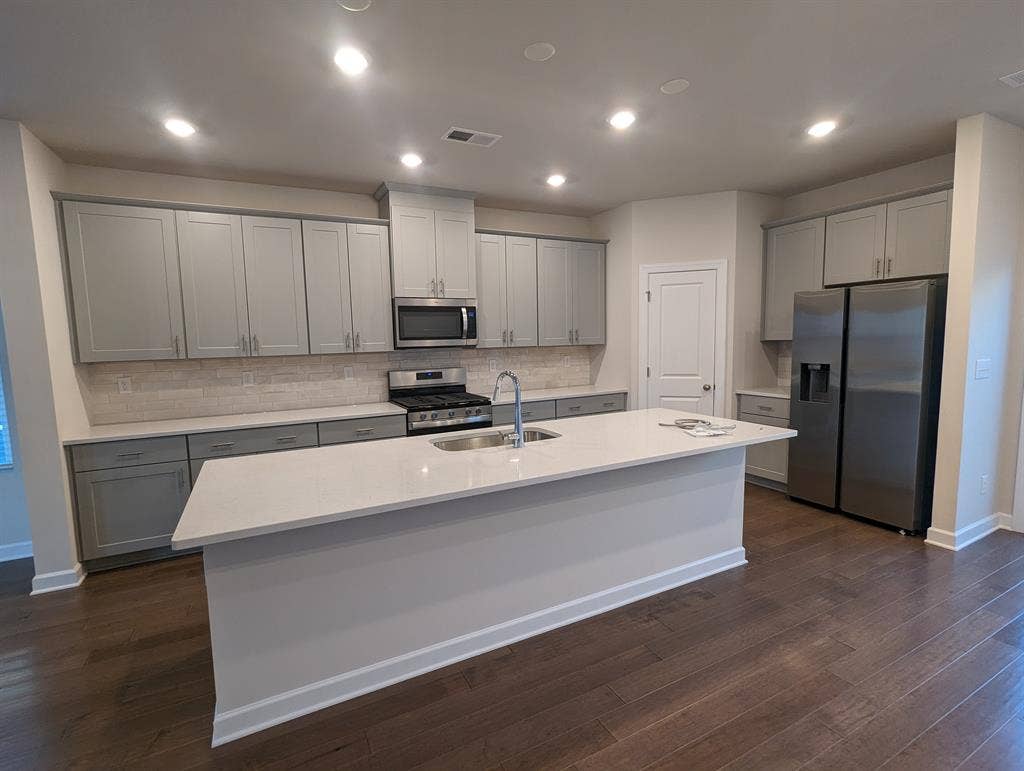 4 BR in Charlotte