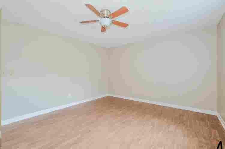 bath available in winterpark